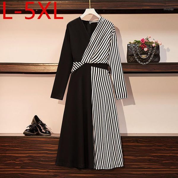l-5xl plus size 2021 autumn women's v neck long sleeves patchwork stripe a line dress ladies party dresses oversize s1801, Black;gray
l-5xl plus size 2021 autumn women's v neck long sleeves patchwork stripe a line dress ladies party dresses oversize s1801, Black;gray