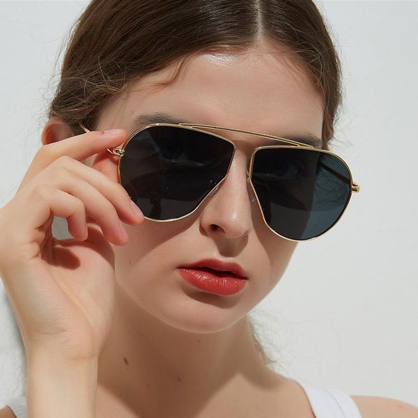 2020 fashion women pilot sunglasses personality glasses frame driving goggle vintage sun glasses eyewear uv400 5308r, White;black
2020 fashion women pilot sunglasses personality glasses frame driving goggle vintage sun glasses eyewear uv400 5308r, White;black