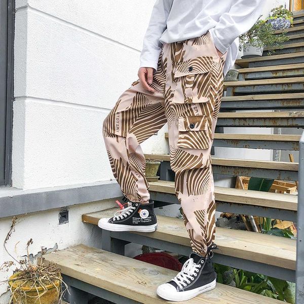 2020 new men ankle-length printed cargo pants male hip hop pockets joggers pants man korean fashion sweatpants autumn overalls, Black
2020 new men ankle-length printed cargo pants male hip hop pockets joggers pants man korean fashion sweatpants autumn overalls, Black