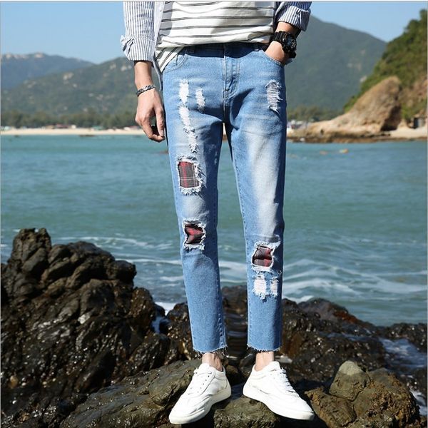 summer casual men's elastic slim fit small leg nine point jeans with hole stiing fabric design, Blue
summer casual men's elastic slim fit small leg nine point jeans with hole stiing fabric design, Blue