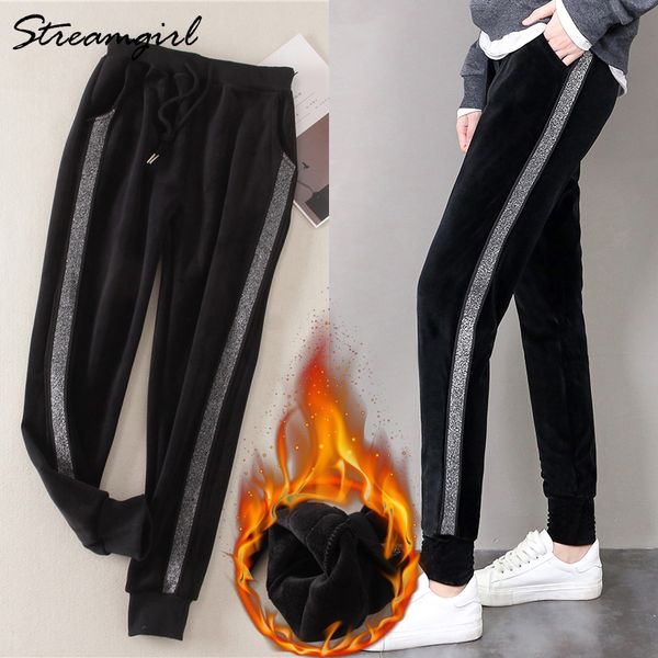 velvet pants with stripes women winter warm pants women thick warm pantalon femme loose striped trousers winter sweatpants t200319, Black;white
velvet pants with stripes women winter warm pants women thick warm pantalon femme loose striped trousers winter sweatpants t200319, Black;white