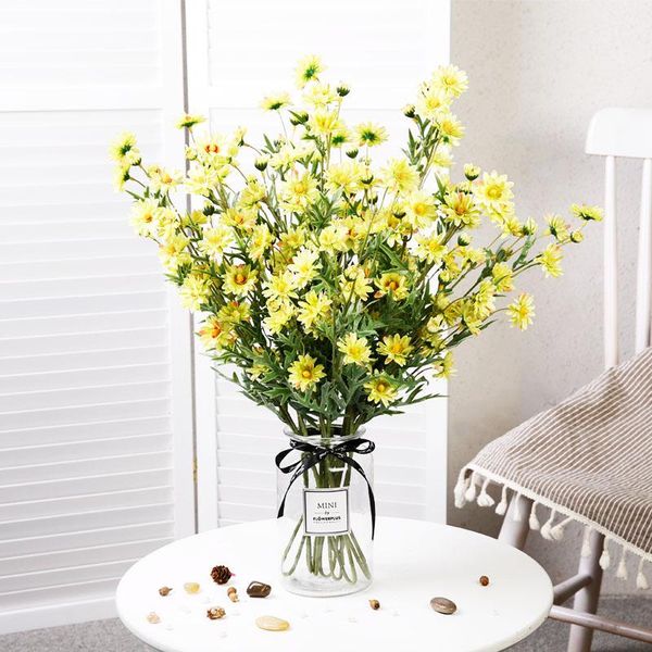 chencheng 5 pieces / lot artificial flowers daisy silk fake flower chrysanthemum for wedding holding flowers home fall decor
chencheng 5 pieces / lot artificial flowers daisy silk fake flower chrysanthemum for wedding holding flowers home fall decor