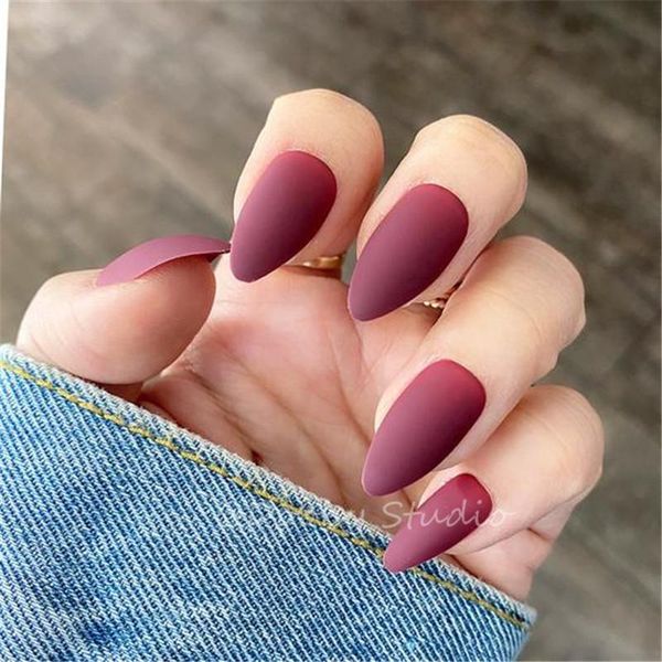 short matte red false nails with glue sticker stiletto faux ongles court artificial plastic press on nails impress fingerails, Red;gold
short matte red false nails with glue sticker stiletto faux ongles court artificial plastic press on nails impress fingerails, Red;gold