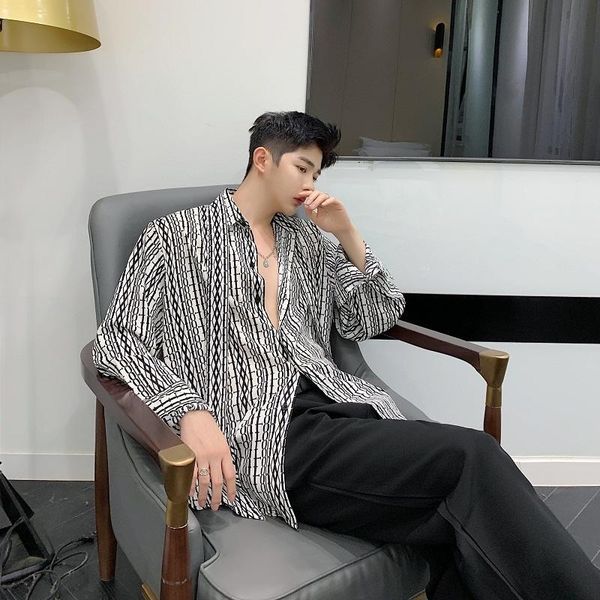 men's casual shirts 2021 spring and autumn personality temperament floating bandwidth loose long-sleeved shirt color fashion jacket, White;black
men's casual shirts 2021 spring and autumn personality temperament floating bandwidth loose long-sleeved shirt color fashion jacket, White;black