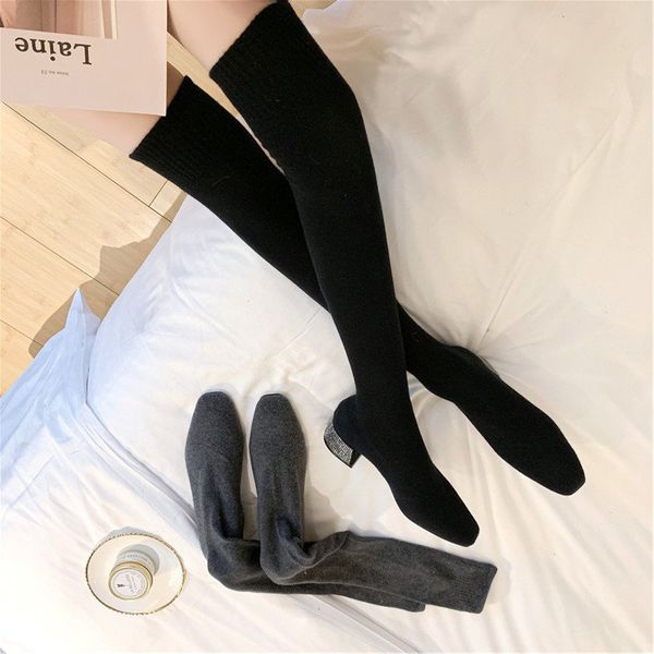 2020 women stretch sock long tight high boots glitter square low heels fetish over the knee boots stripper winter gray shoes lj201130, Black
2020 women stretch sock long tight high boots glitter square low heels fetish over the knee boots stripper winter gray shoes lj201130, Black