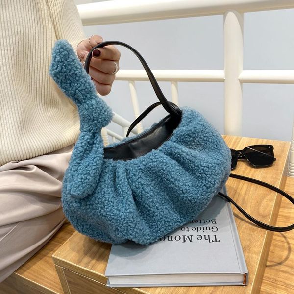 plush bag elegant women's handbags ladies winter warm messenger bag designer design one-shoulder clutch new 2020
plush bag elegant women's handbags ladies winter warm messenger bag designer design one-shoulder clutch new 2020
