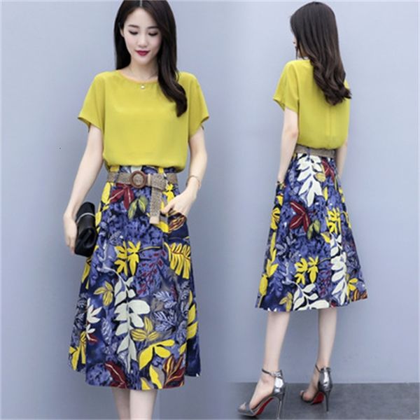 floral impression and spring two sets of skirt femme deux female garments 39vj, White
floral impression and spring two sets of skirt femme deux female garments 39vj, White