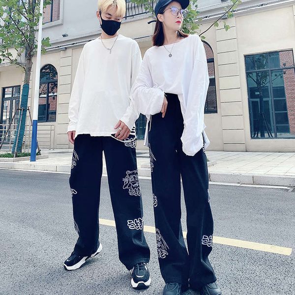 cartoon animal side embroidered fashion couple jeans loose straight tube cotton wide leg pants, Blue
cartoon animal side embroidered fashion couple jeans loose straight tube cotton wide leg pants, Blue