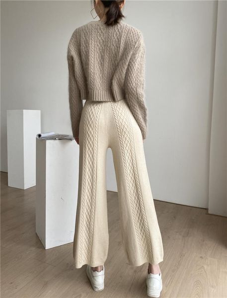women's autumn and winter fashion new high-waisted wide-leg solid color knit pants loose casual slim korean wild pants women, Black;white
women's autumn and winter fashion new high-waisted wide-leg solid color knit pants loose casual slim korean wild pants women, Black;white