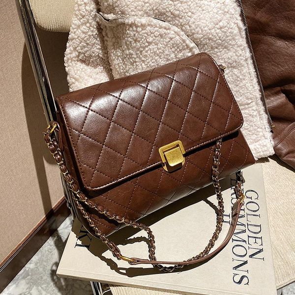 niche design high-end handbags 2021 new fashion chain crossbody shoulder square bag underarm bag dual-use width: 28cm
niche design high-end handbags 2021 new fashion chain crossbody shoulder square bag underarm bag dual-use width: 28cm