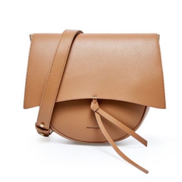 couro revestido semicircular retro sela saco de ombro largo ala mensageiro grande capacidade crossbody bolsa feminina
couro revestido semicircular retro sela saco de ombro largo ala mensageiro grande capacidade crossbody bolsa feminina