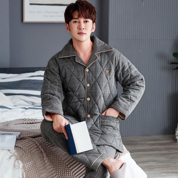 men's pajamas quilted thick coral velvet three-layer quilted jacket plus velvet middle-aged and young men's home service suit, Black;brown
men's pajamas quilted thick coral velvet three-layer quilted jacket plus velvet middle-aged and young men's home service suit, Black;brown
