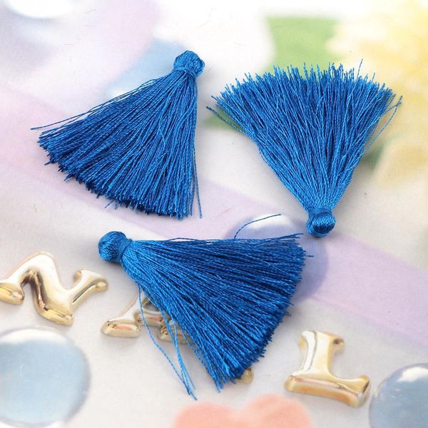 30pc mixed color4cm cotton tassels charms pendant imitation silk satin tassels for earring findings jewelry making diy materials h qylzhu
30pc mixed color4cm cotton tassels charms pendant imitation silk satin tassels for earring findings jewelry making diy materials h qylzhu