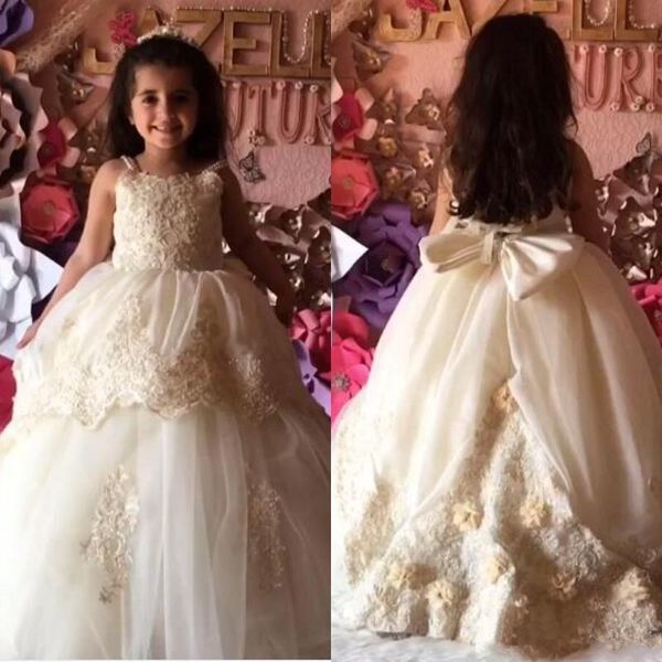 2020 flower girls' dresses for wedding party with bow handmade flowers lace applique princess birthday party graduation gowns, White;blue
2020 flower girls' dresses for wedding party with bow handmade flowers lace applique princess birthday party graduation gowns, White;blue