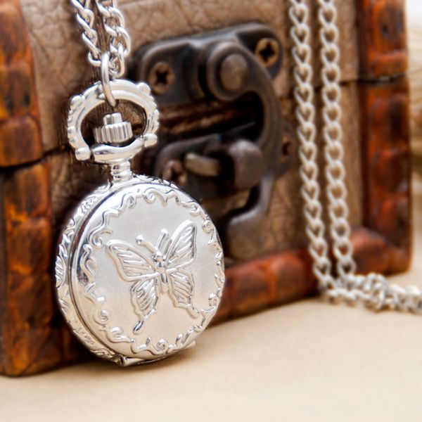 small butterfly pocket watch quartz 27mm necklace retro accessories wholesale korean sweater chain european and american fashion hanging wat, Slivery;golden
small butterfly pocket watch quartz 27mm necklace retro accessories wholesale korean sweater chain european and american fashion hanging wat, Slivery;golden