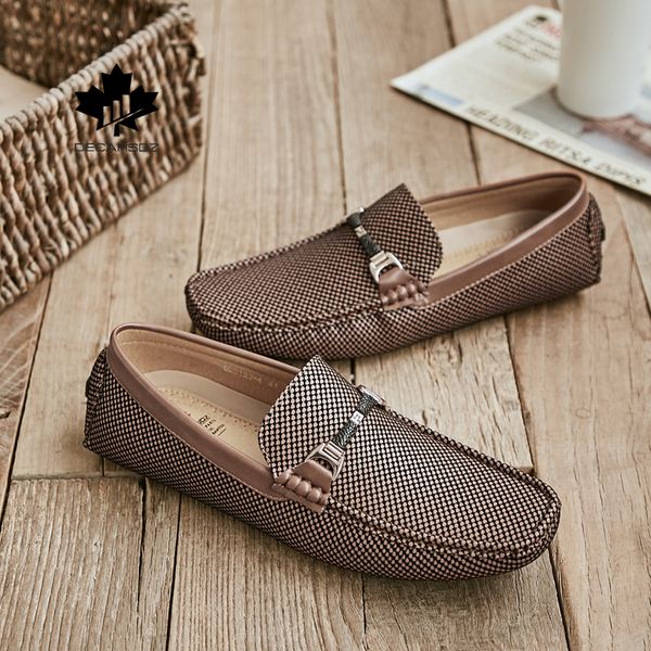 loafers men shoes autumn fashion shoes men comfy slip-on mocassins boat male footwear design men casual shoes men's flats 201125, Black
loafers men shoes autumn fashion shoes men comfy slip-on mocassins boat male footwear design men casual shoes men's flats 201125, Black