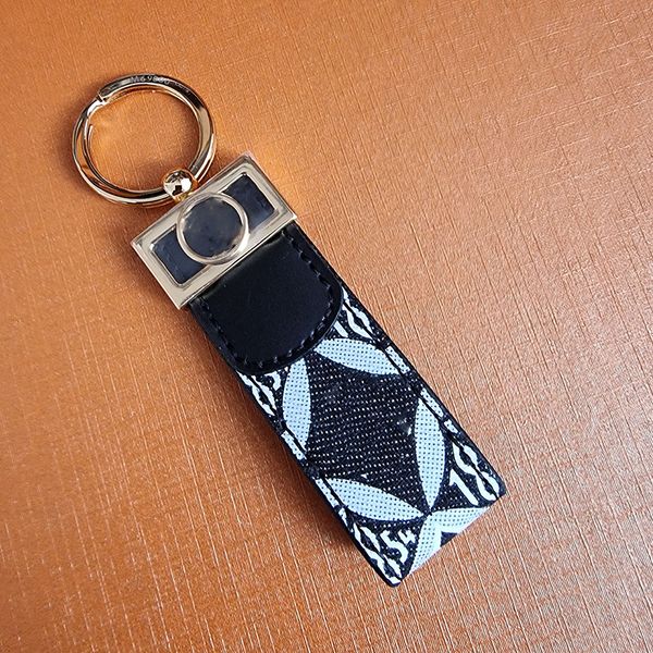 high qualtiy leather brand designer keychain fashion 3 styles purse pendant car chain charm bag keyring trinket gifts accessories with box, Silver
high qualtiy leather brand designer keychain fashion 3 styles purse pendant car chain charm bag keyring trinket gifts accessories with box, Silver