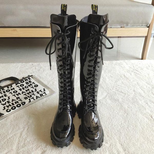 2020 new plush in knee boots women cross lace-up waterproof chaussures femme woman slender keep warm snow boots, Black
2020 new plush in knee boots women cross lace-up waterproof chaussures femme woman slender keep warm snow boots, Black