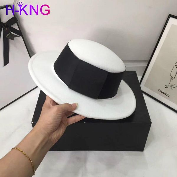fedora about new winter white wool hat the candy color straps british eaves socialite hat female flat elegant women's, Blue;gray
fedora about new winter white wool hat the candy color straps british eaves socialite hat female flat elegant women's, Blue;gray