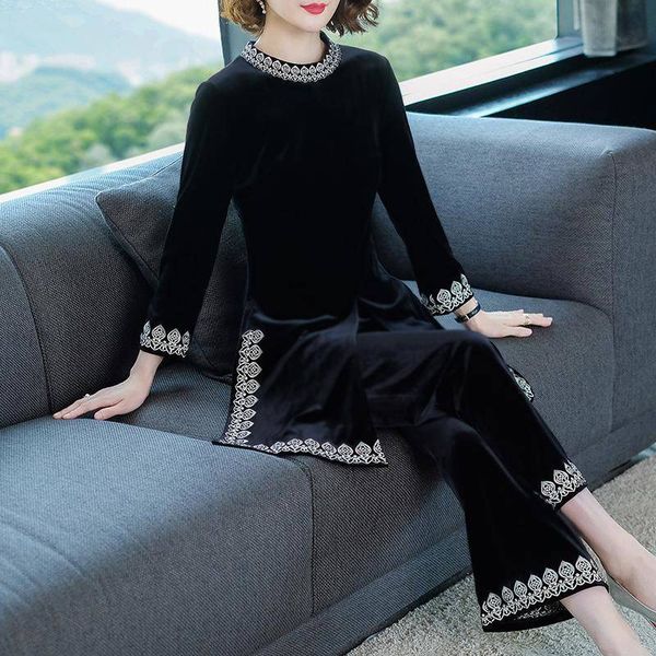 set two parts women embroidered neck velet and pants elegant spring suit autumn long sleeves 2020 szxa, Gray
set two parts women embroidered neck velet and pants elegant spring suit autumn long sleeves 2020 szxa, Gray