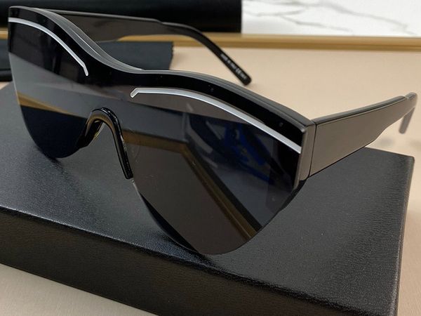 0004 popular new sunglasses cat eye half frame glasses simple men and women business style eyewear lens laser uv400 protection, White;black
0004 popular new sunglasses cat eye half frame glasses simple men and women business style eyewear lens laser uv400 protection, White;black