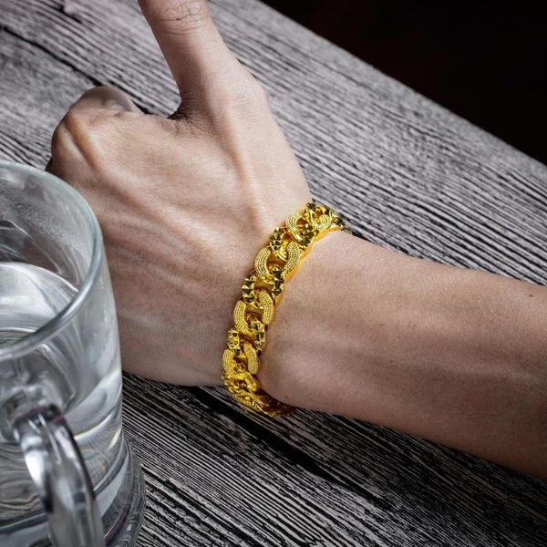 rock 13.5 mm 18 cm mens bracelet for women hip hop irregular pattern copper jewelry gold color curb cuban chain gift, Black
rock 13.5 mm 18 cm mens bracelet for women hip hop irregular pattern copper jewelry gold color curb cuban chain gift, Black