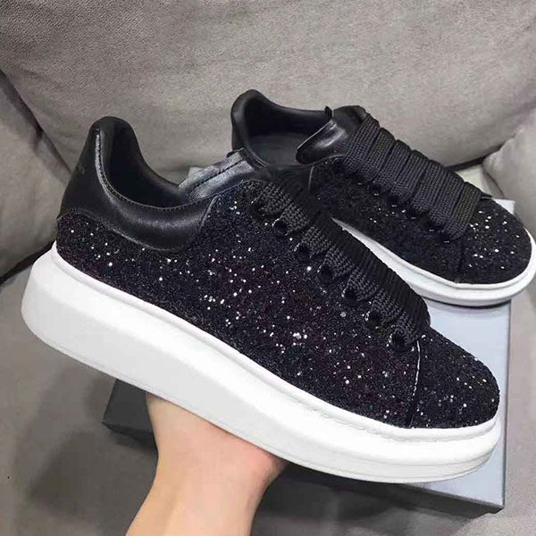 2021 men's and women's casual shoes fashion wild comfortable sports shoes high-men and women sequins shoes 35-45 with box, Black
2021 men's and women's casual shoes fashion wild comfortable sports shoes high-men and women sequins shoes 35-45 with box, Black