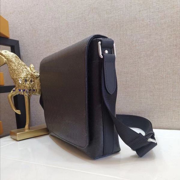 european new american messenger ,luxury bag,inclined shoulder product bag designer bag, , small and freight style, 030 ccda, Red;black
european new american messenger ,luxury bag,inclined shoulder product bag designer bag, , small and freight style, 030 ccda, Red;black