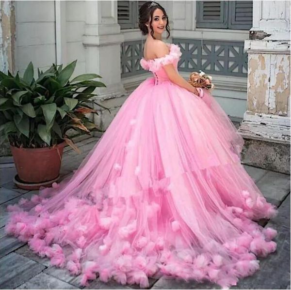 2021 pink princess wedding dresses modest 3d floral handmade flower off shoulder puffy skirt royal train dubai arabic bridal gowns, White
2021 pink princess wedding dresses modest 3d floral handmade flower off shoulder puffy skirt royal train dubai arabic bridal gowns, White