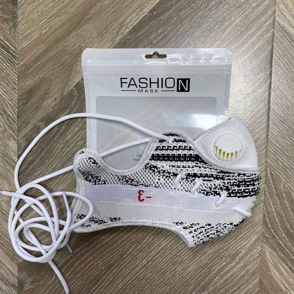 2020 masks reusable fashion designer cycling veil washable party face kanye west beluga zebra bike dust christmas mask gift
2020 masks reusable fashion designer cycling veil washable party face kanye west beluga zebra bike dust christmas mask gift