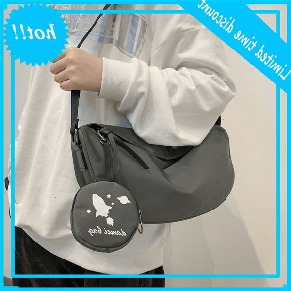 sidebag ins men's fashion brand student shoulder personality street trend hip hop functional postman bag
sidebag ins men's fashion brand student shoulder personality street trend hip hop functional postman bag