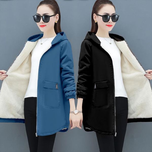 winter women hooded trench coats 2021 casual long sleeve zipper fleece thicken windbreaker large size loose parka outwear female, Tan;black
winter women hooded trench coats 2021 casual long sleeve zipper fleece thicken windbreaker large size loose parka outwear female, Tan;black