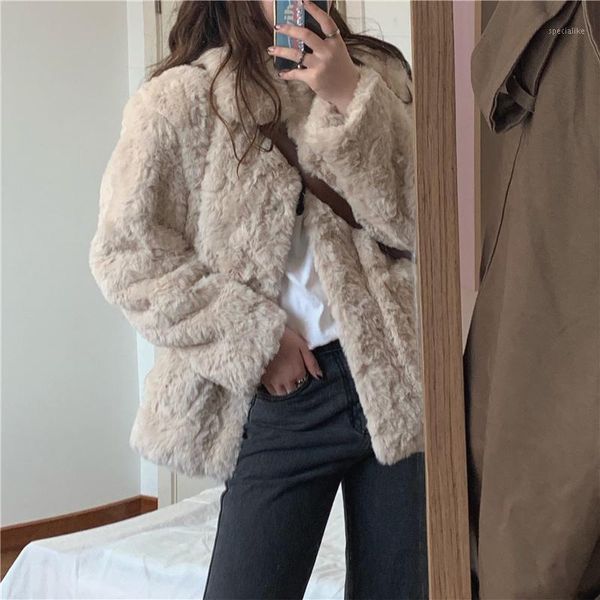 autumn winter 2020 women fake fur coat solid color female elegant warm faux fur jackets womens (n0026)1, Black
autumn winter 2020 women fake fur coat solid color female elegant warm faux fur jackets womens (n0026)1, Black