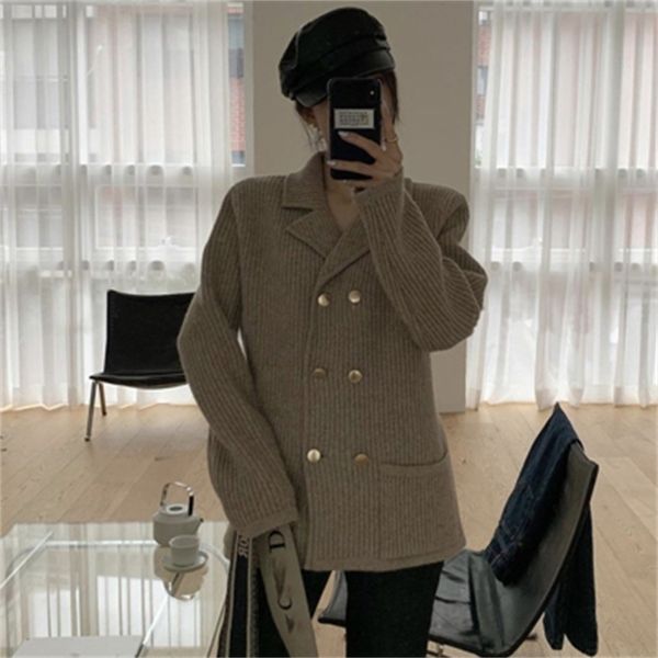 2021 new minimalist elegant lapel metal double-breasted thick long sleeve knitted sweater cardigan jacket 7b1z, White;black
2021 new minimalist elegant lapel metal double-breasted thick long sleeve knitted sweater cardigan jacket 7b1z, White;black
