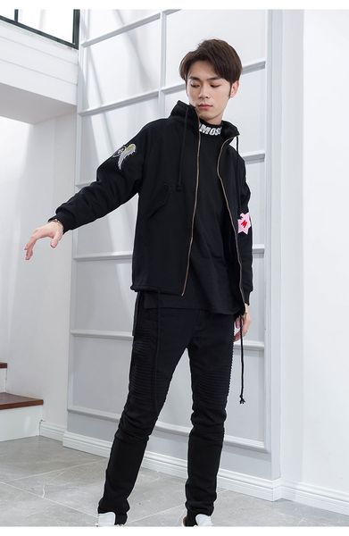 autumn and winter new sweater men's slim slimming plus velvet thickening loose jacket without elastic hem trend art bat, Black
autumn and winter new sweater men's slim slimming plus velvet thickening loose jacket without elastic hem trend art bat, Black