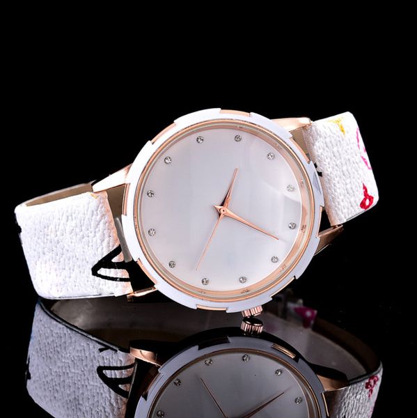 the new ultra-thin diamond ladies watch fashion temperament versatile life waterproof watch leather strap big dial gift, Slivery;brown
the new ultra-thin diamond ladies watch fashion temperament versatile life waterproof watch leather strap big dial gift, Slivery;brown