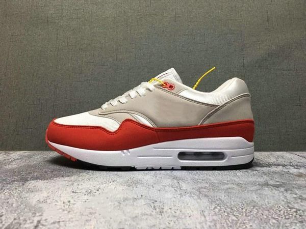 good quality 1 red anniversary og athletic designer shoes white university red neutral grey black chaussures trainers sports sneaker
good quality 1 red anniversary og athletic designer shoes white university red neutral grey black chaussures trainers sports sneaker