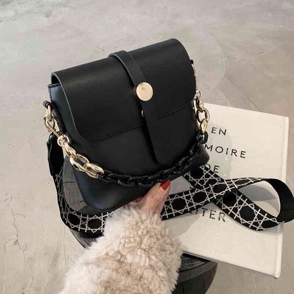 2022 factory outlet small women's fashion versatile texture single shoulder bag fashion net red messenger small square bag web2
2022 factory outlet small women's fashion versatile texture single shoulder bag fashion net red messenger small square bag web2