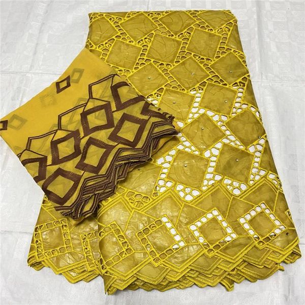nigerian bazin riche lace 2020 new design 5yards african bazin lace fabric +2 yards mesh tulle1, Pink;blue
nigerian bazin riche lace 2020 new design 5yards african bazin lace fabric +2 yards mesh tulle1, Pink;blue