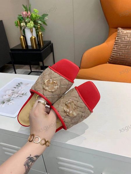 leather men slippers soft cowhide lazy women shoes metal buckle beach slippers mules princetown classic lady slippers with box
leather men slippers soft cowhide lazy women shoes metal buckle beach slippers mules princetown classic lady slippers with box