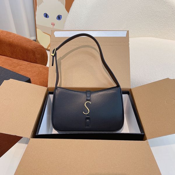 designer shoulder bags armpit bags classic alligator serpentine genuine leather handbags for ladies baguette multi-color fashion brand whole
designer shoulder bags armpit bags classic alligator serpentine genuine leather handbags for ladies baguette multi-color fashion brand whole