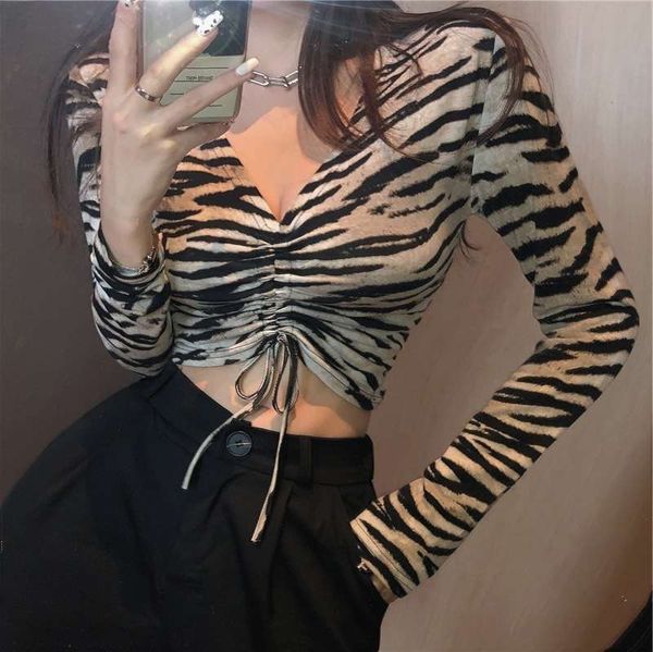 ancient blue fairy zebra t-shirt women's bottoming shirt with autumn and winter wind tight long sleeve v-neck short top, Black;gray
ancient blue fairy zebra t-shirt women's bottoming shirt with autumn and winter wind tight long sleeve v-neck short top, Black;gray