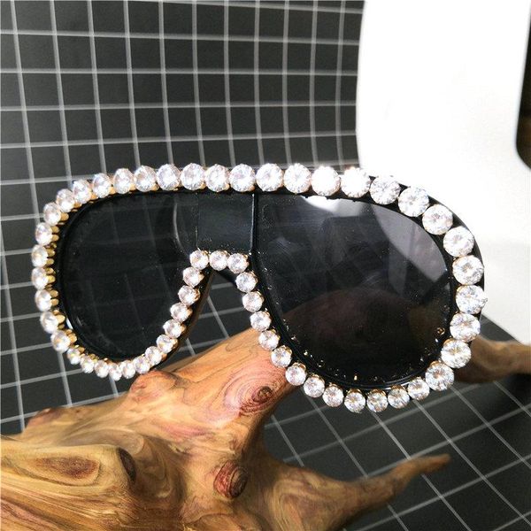 sunglasses fashion brand frame diamond men women oversize 2021 sun glasses style luxury mens eyewear fml, White;black
sunglasses fashion brand frame diamond men women oversize 2021 sun glasses style luxury mens eyewear fml, White;black