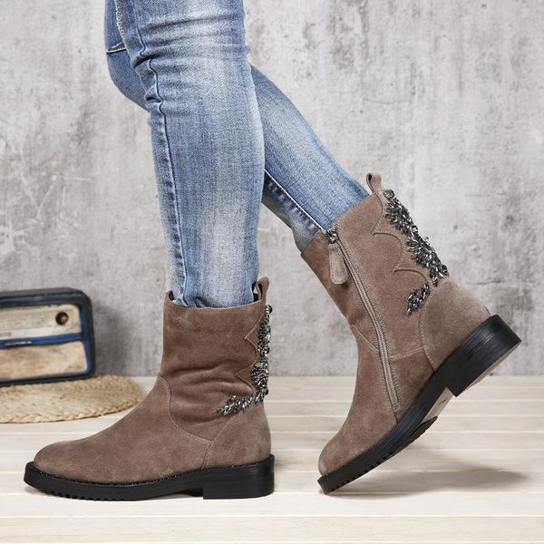 boots vallu 2021 winter shoes women snow natural suede crystal decoration lady warm ankle three color, Black
boots vallu 2021 winter shoes women snow natural suede crystal decoration lady warm ankle three color, Black
