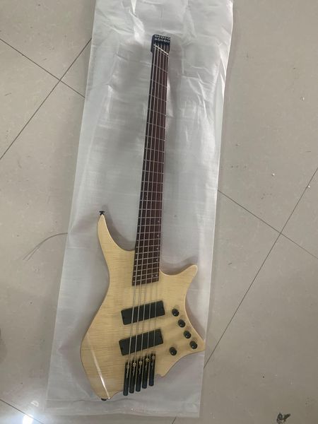 strandberg bass headless, mahogany nature flame maple maple , gold hardware headless guitar, purple
strandberg bass headless, mahogany nature flame maple maple , gold hardware headless guitar, purple