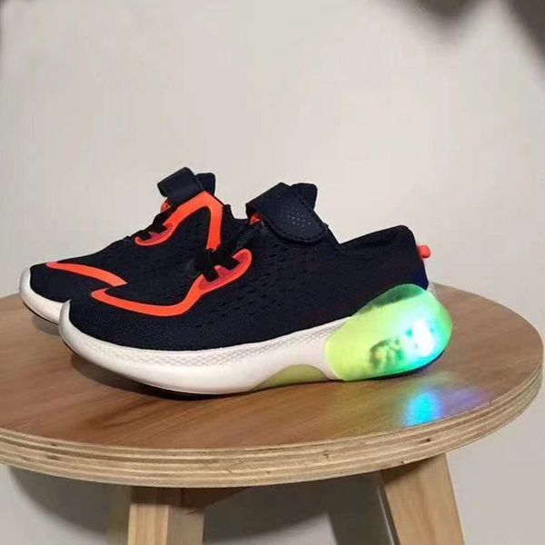 2021 new breathe night light children running shoes boy girl youth kid sport air sneaker size 28-35, Black
2021 new breathe night light children running shoes boy girl youth kid sport air sneaker size 28-35, Black