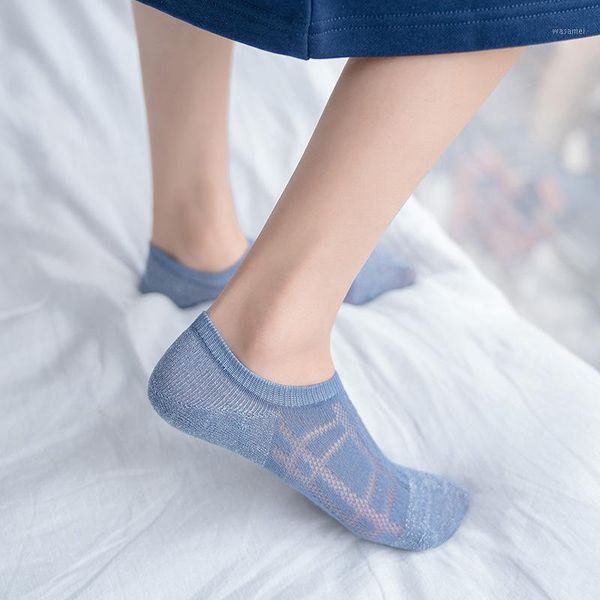 hollow design shiny no show socks women summer new fashion solid cotton mesh female boat socks thin cool casual black1, Black;white
hollow design shiny no show socks women summer new fashion solid cotton mesh female boat socks thin cool casual black1, Black;white