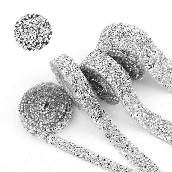 1 yard sewing trim crystal motif strass fix rhinestone tape applicator ribbon with rhinestones iron on appliques for dresses, Black
1 yard sewing trim crystal motif strass fix rhinestone tape applicator ribbon with rhinestones iron on appliques for dresses, Black