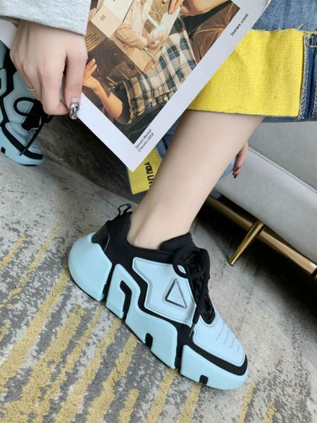 2020 the new fashion men's and women's designer shoes oversize shoes lightweight rubber soles 3d casual plussize shoes 35 to 45 si, Black
2020 the new fashion men's and women's designer shoes oversize shoes lightweight rubber soles 3d casual plussize shoes 35 to 45 si, Black