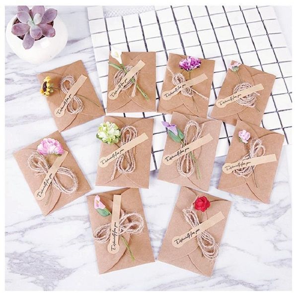 greeting cards 10pcs/ diy kraft paper handmade dry flower invitation card with envelope christmas wedding favors cards1
greeting cards 10pcs/ diy kraft paper handmade dry flower invitation card with envelope christmas wedding favors cards1